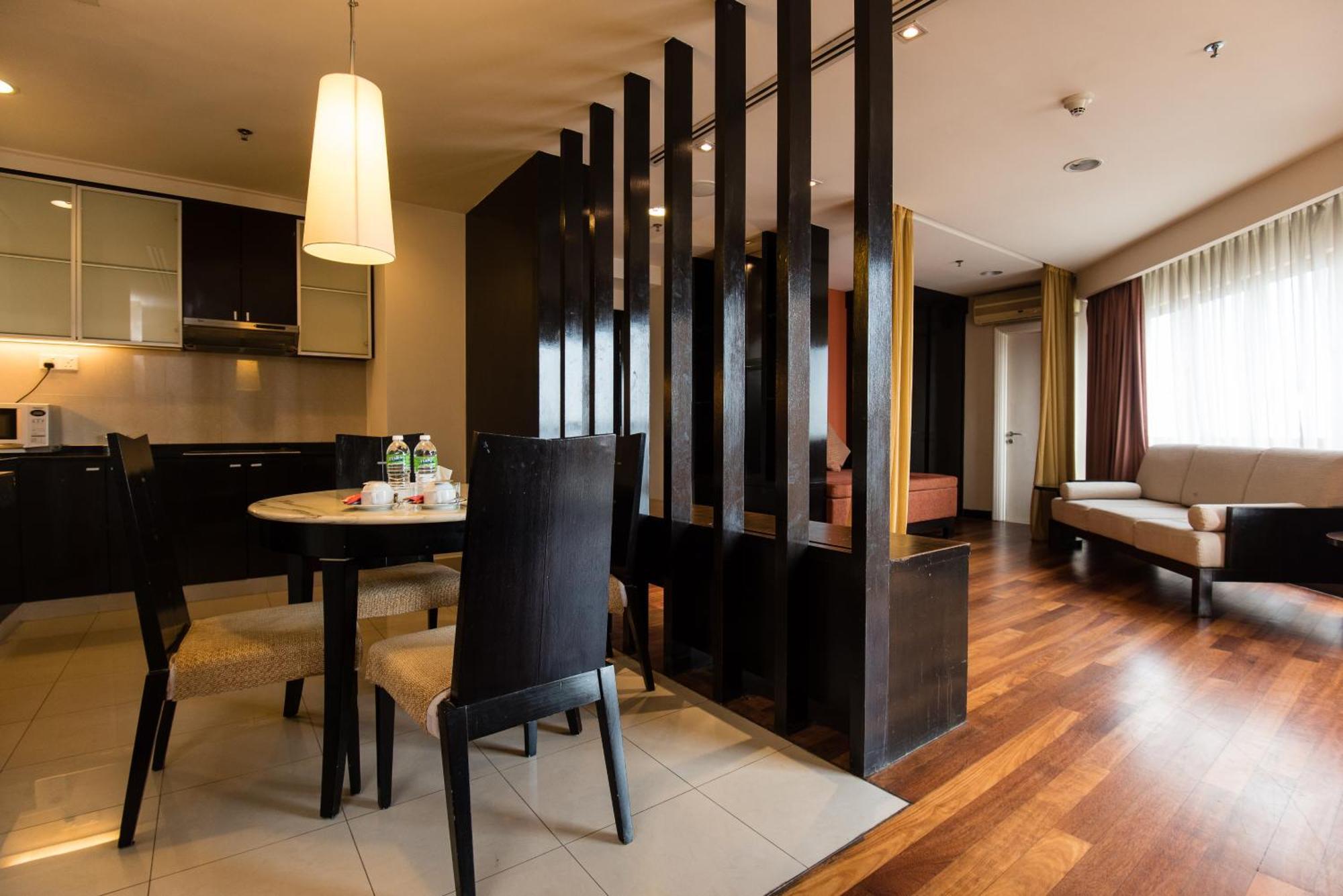 Resort Suites At Bandar Sunway Petaling Jaya Exterior foto